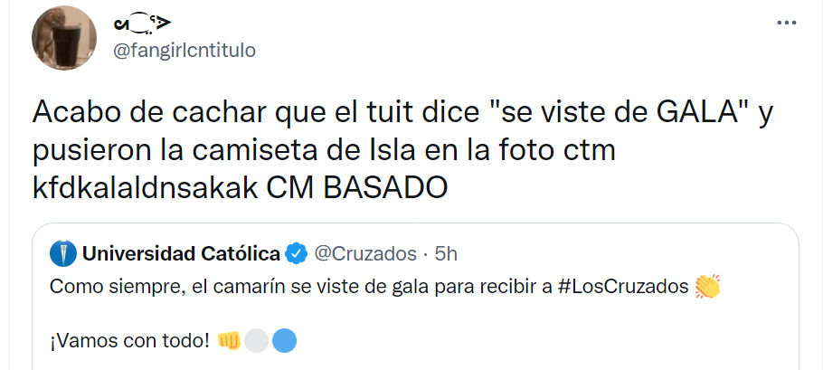 Hinchas se burlaron de Isla por tuiteo de la UC antes del clásico: “El camarín se viste de gala”