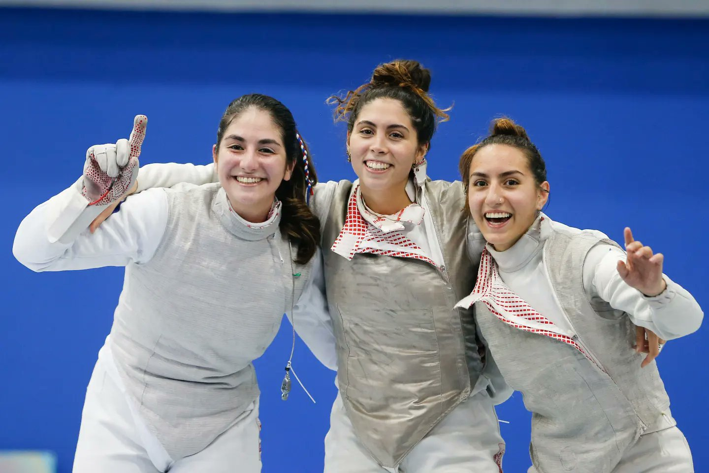 ¡Nuevo oro para Chile! El equipo femenino de esgrima se coronó en los Odesur de Asunción