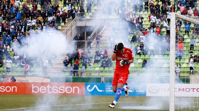 La U informó que Parra aún presenta un defecto auditivo y se mantendrá en controles periódicos