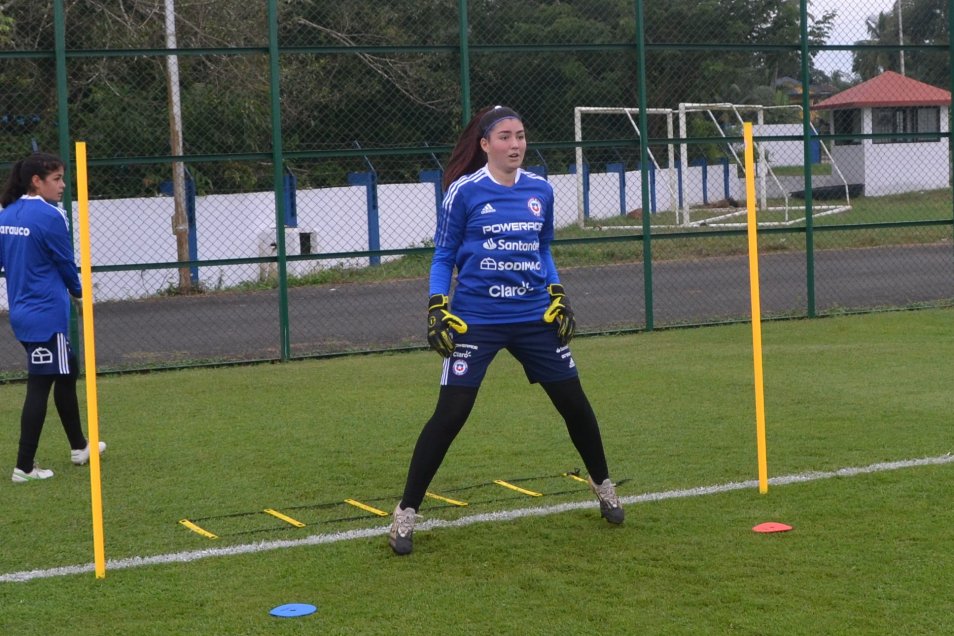 La Roja sub 17 femenina cumplió un nuevo día de prácticas previo a su estreno en el Mundial