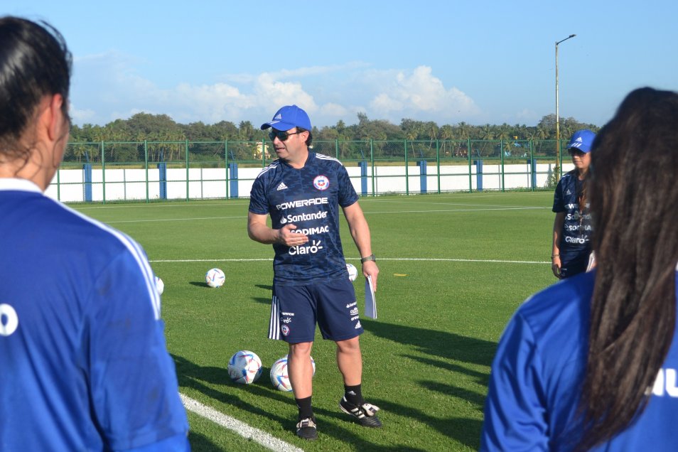 La sub 17 femenina sigue trabajando con miras a su estreno mundialista