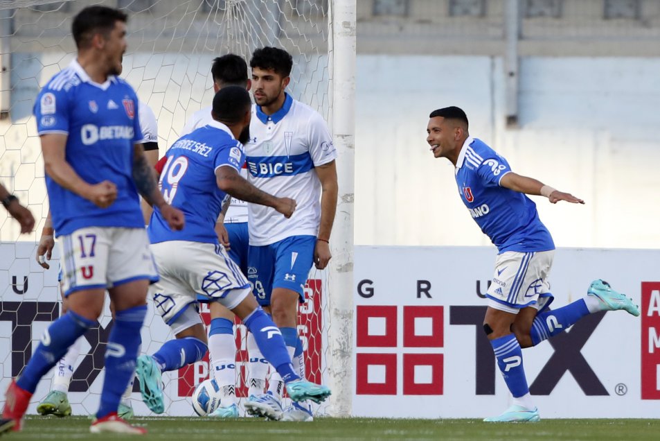 La algarabía de la U tras clasificar a semis de la Copa Chile a costa de la UC
