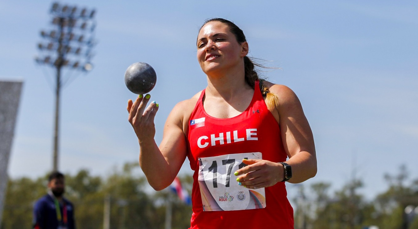 ¡Oro y plata en los Odesur! Natalia Duco e Ivana Gallardo dominaron el lanzamiento de la bala