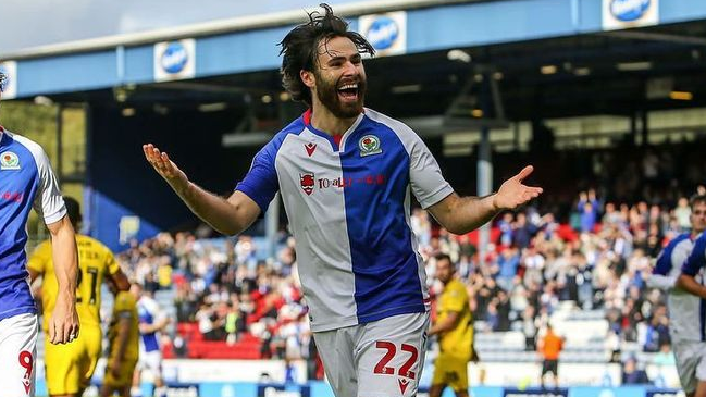 AC Milan entró a la pelea por el fichaje de Ben Brereton