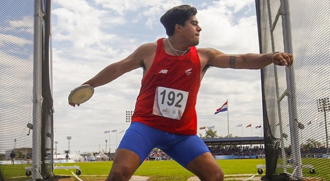 ¡Nuevo oro para Chile en Asunción! Claudio Romero triunfó en el lanzamiento del disco
