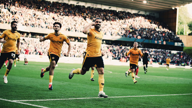 Wolverhampton sumó su segunda victoria en la Premier League al tumbar a Nottingham Forest