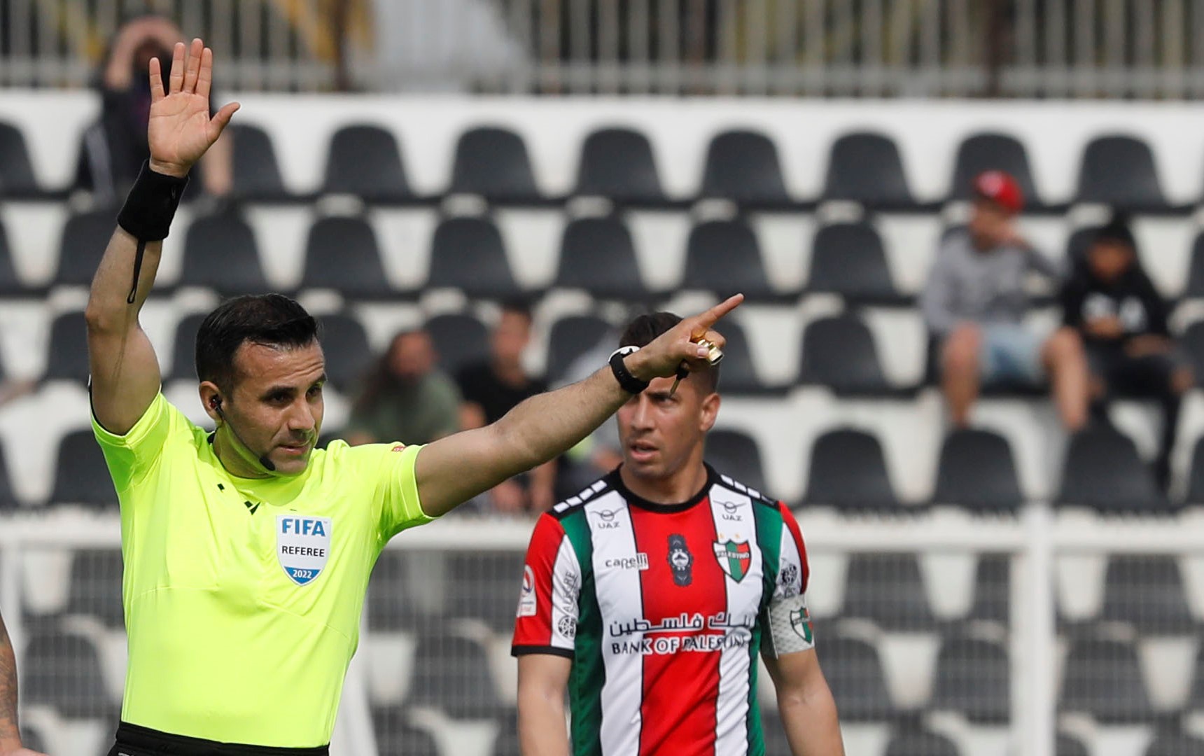 Duelo de Antofagasta y Palestino fue suspendido: El árbitro Piero Maza no pudo entrar al estadio