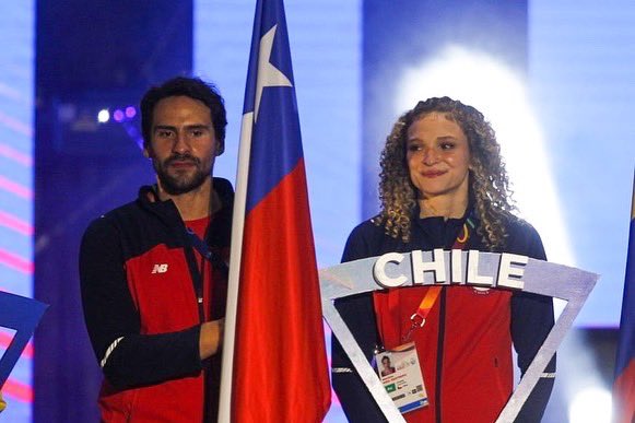 Martina Weil y Erwin Feutchmann fueron los abanderados de Chile en la clausura de los Odesur