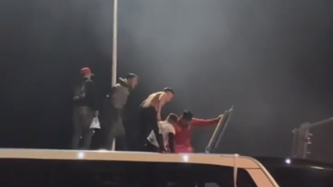 Barristas que agredieron a jugador de Curicó estarán 11 años sin poder ingresar a los estadios