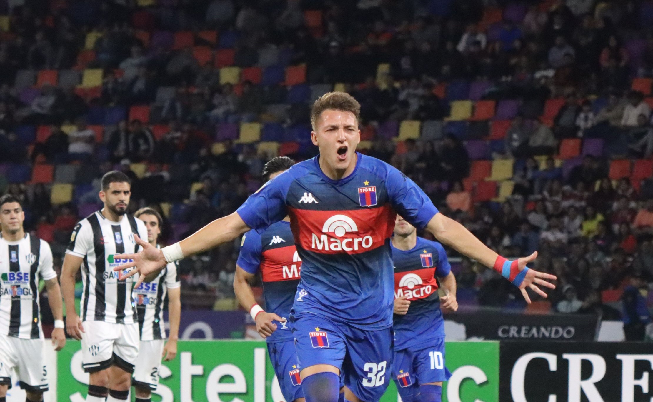 Tigre contó con un doblete de Mateo Retegui para doblegar a Central Córdoba de Toselli