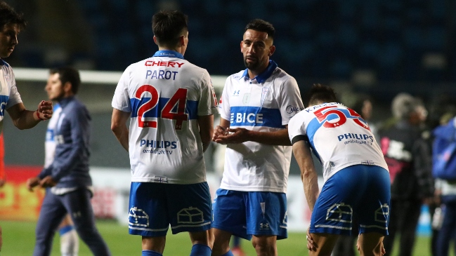 La picante arenga del plantel de la UC antes de quedar fuera de la Copa Chile ante la U