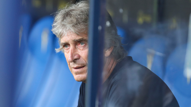 Betis de Pellegrini y Bravo se esforzó para rescatar un punto contra Cádiz en España