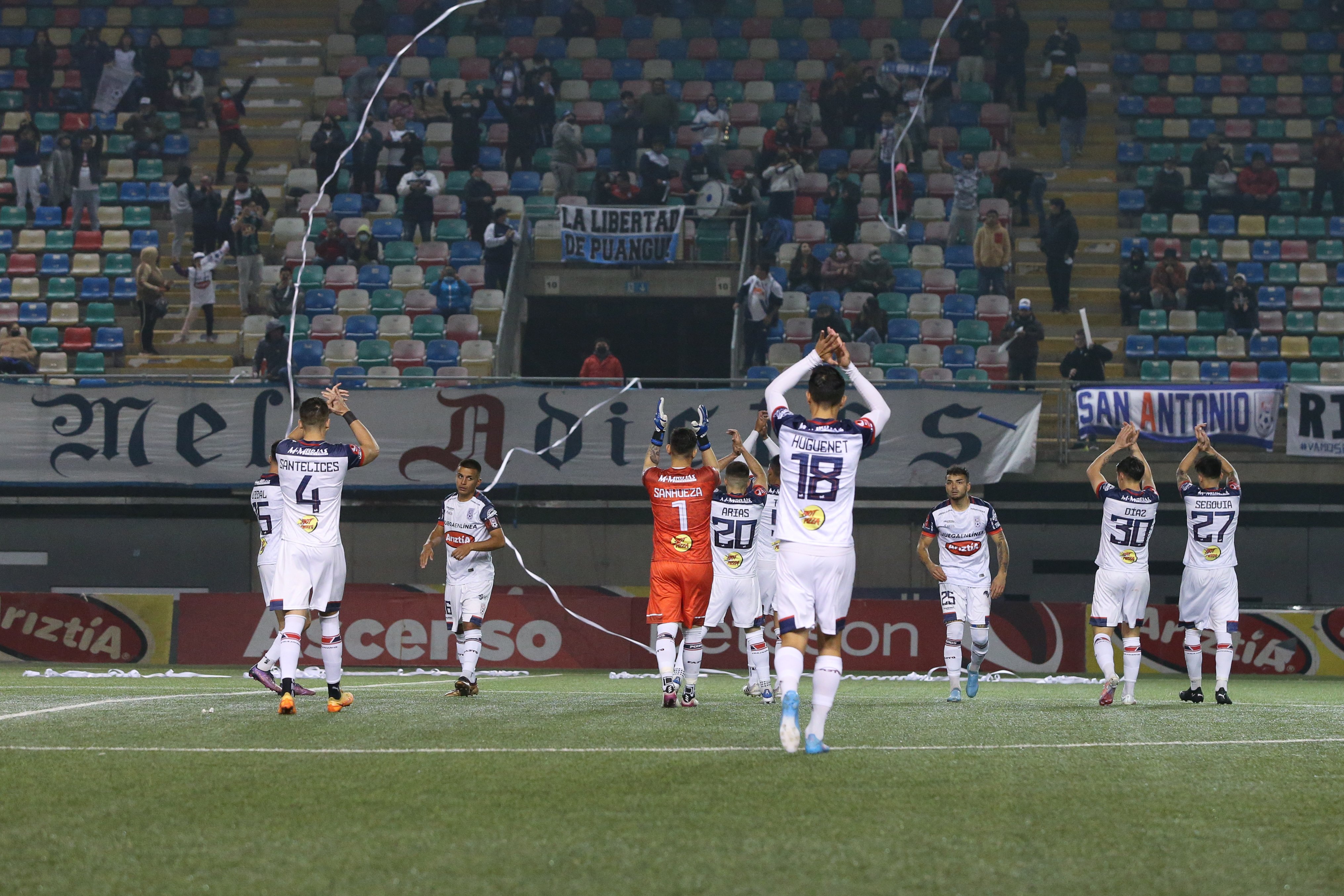 Melipilla consumó su descenso a la Segunda División tras caer ante Santa Cruz