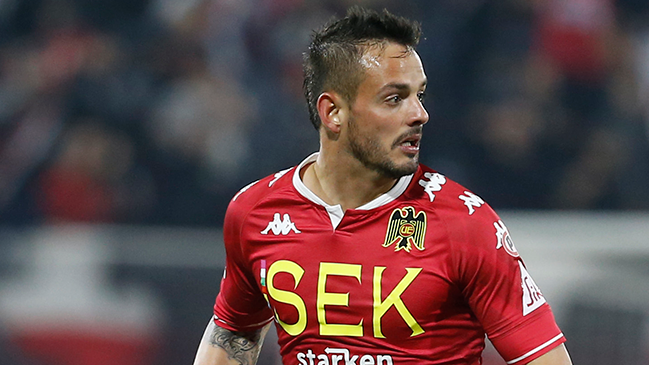 Rivero entró a la convocatoria de U. Española para choque con la U y Espinoza quedó al margen