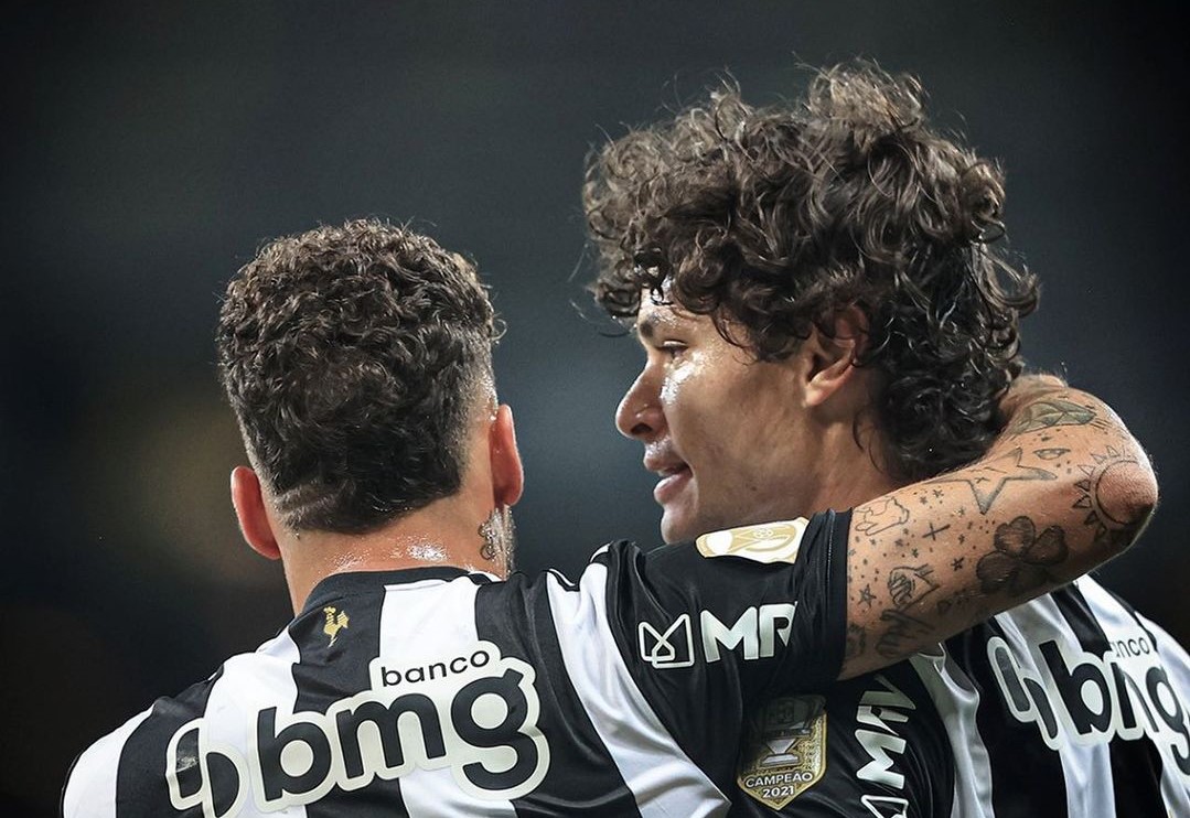 Atlético Mineiro de Eduardo Vargas batió a Ceará y sigue en zona de clasificación a la Libertadores