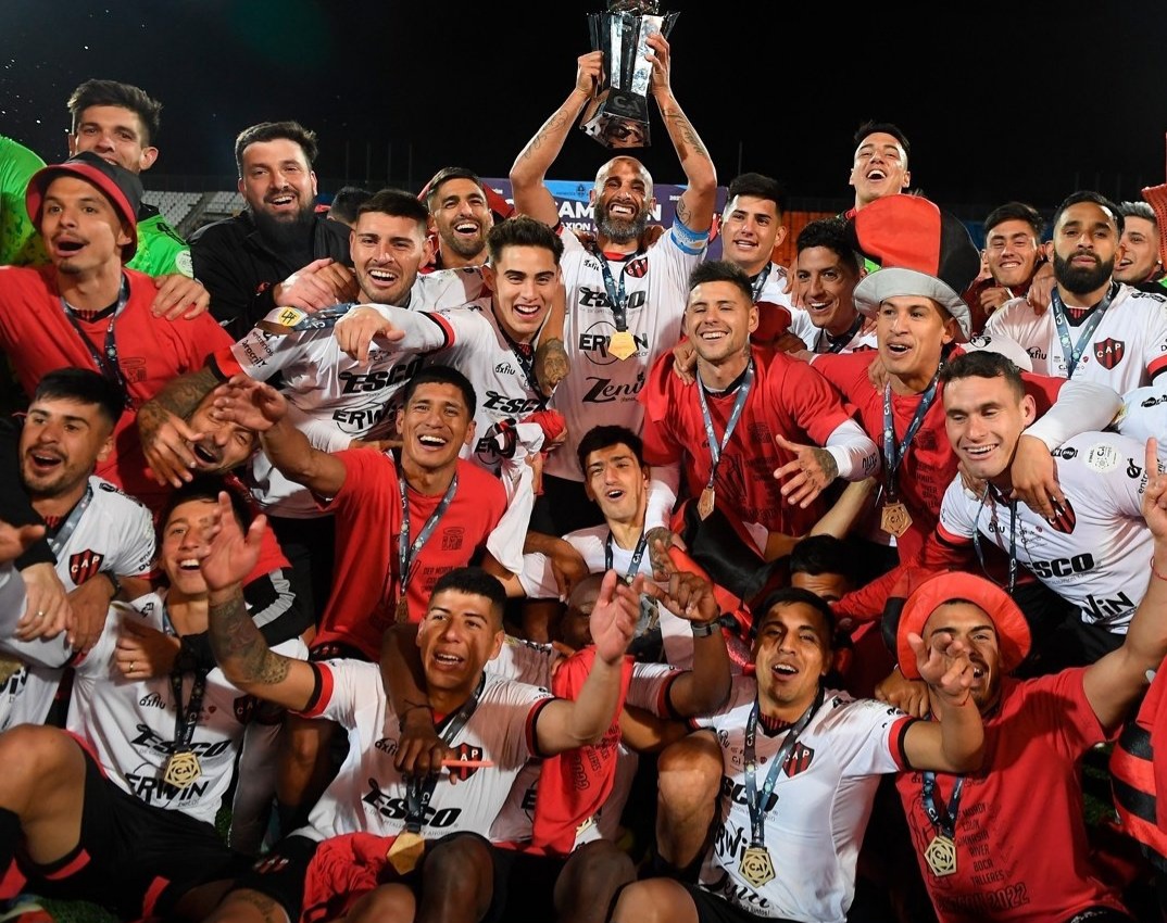 El descendido Patronato dio lo sorpresa ante Talleres y ganó la Copa Argentina