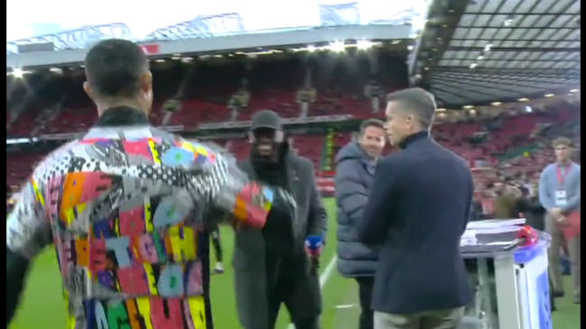 Cristiano Ronaldo ignoró a Gary Neville en vivo en una transmisión televisiva