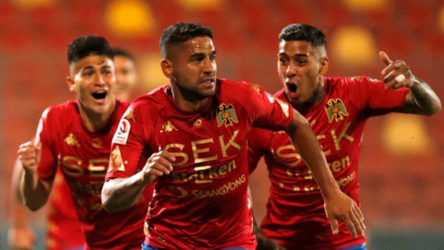 Unión Española derrotó con dramatismo a la U y se metió en la final de la Copa Chile
