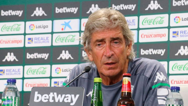 Manuel Pellegrini: El hacha de guerra no se entierra nunca entre Betis y Sevilla