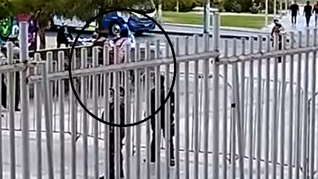 Hincha de Universidad Católica fue detenido en las inmediaciones del “Calvo y Bascuñán”