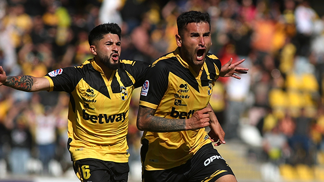 Coquimbo Unido igualó con Curicó Unido y se mantuvo ilusionado con la permanencia