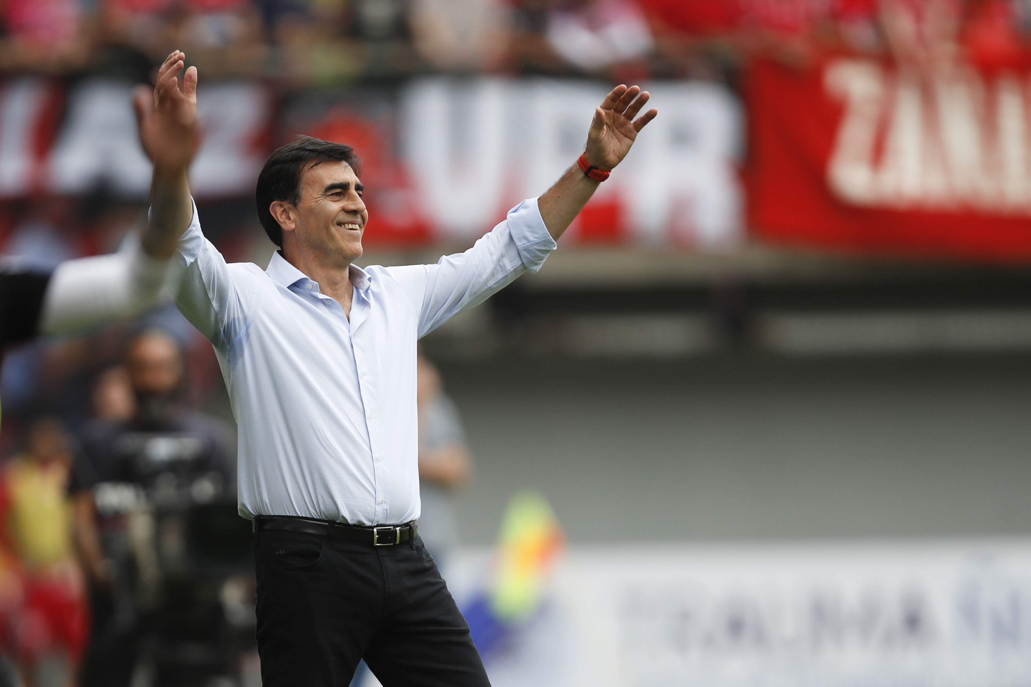 Gustavo Quinteros le cerró la puerta a Independiente de Avellaneda