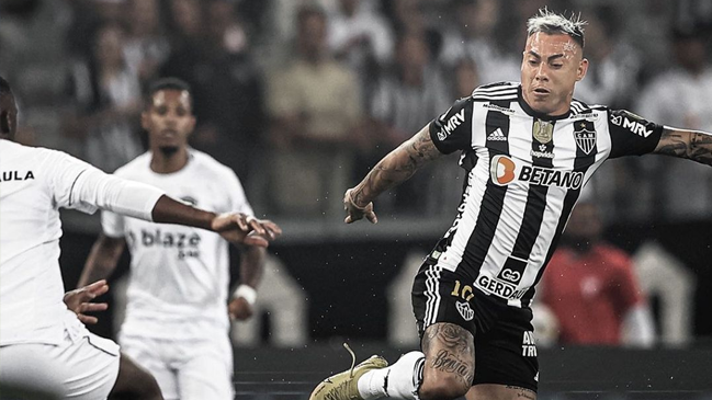 Atlético Mineiro de Eduardo Vargas tropezó con Botafogo en el Brasileirao