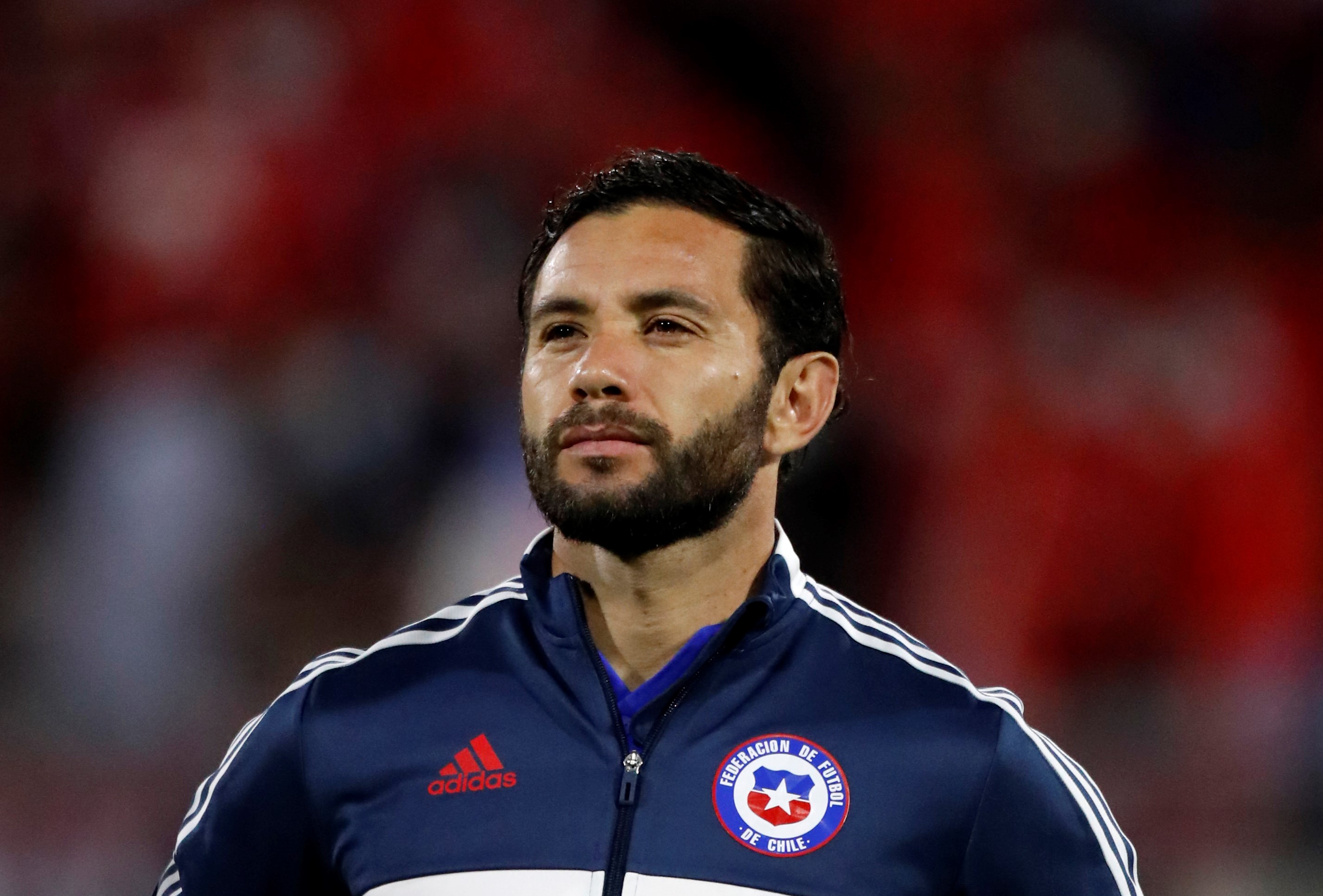 “La Franja”: La UC quiere dar el golpe del mercado con Eugenio Mena