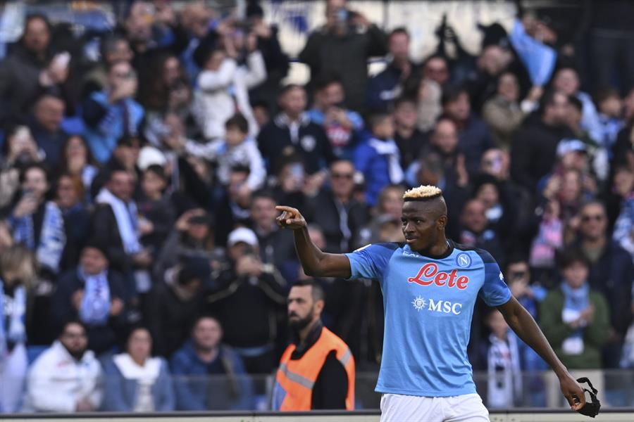 Napoli logró sufrida victoria sobre Udinese y afrontará el receso como sólido líder de la Serie A