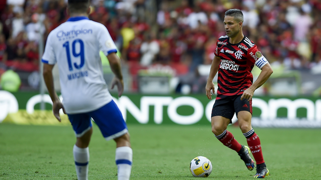 Flamengo tropezó con Avaí en la despedida de los referentes Diego Alves y Diego Ribas