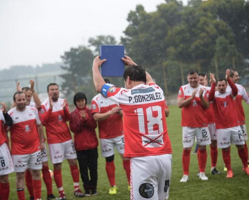 ¡Tremendo! Pedro “Heidi” González se coronó campeón regional súper senior en Valdivia