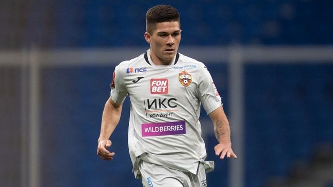 Víctor Felipe Méndez vio acción en el tropiezo de CSKA ante Dinamo Moscú