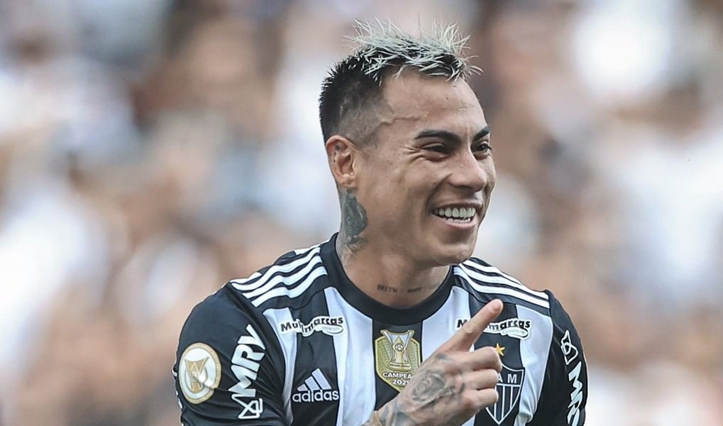 Eduardo Vargas selló con gol ante Corinthians la clasificación de Atlético Mineiro a la Libertadores
