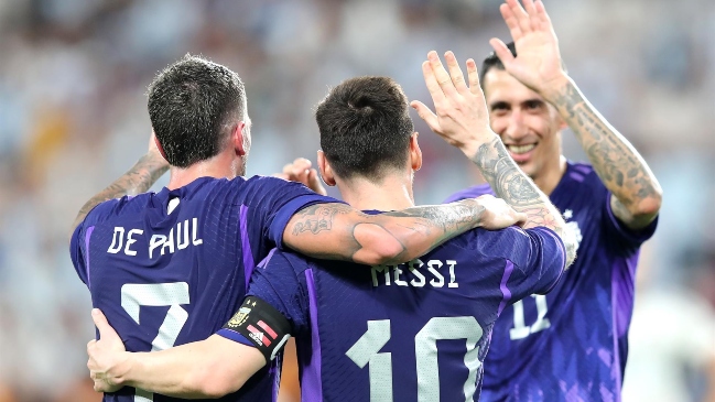 Argentina tuvo una cómoda faena ante Emiratos en su último apretón antes de Qatar