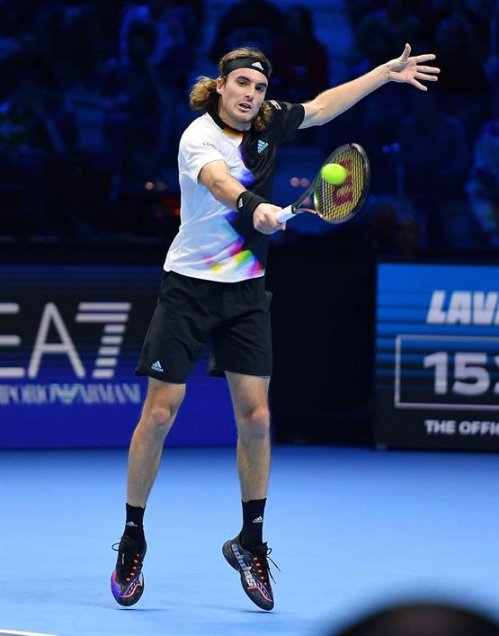 El enorme triunfo de Andrei Rublev sobre Stefanos Tsitsipas para avanzar en el Torneo de Maestros