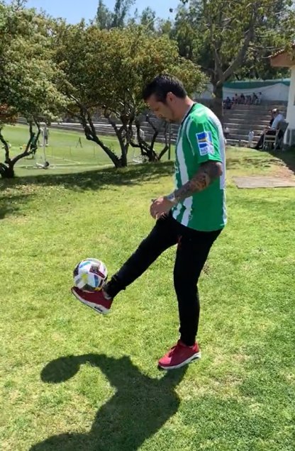 La visita de Mark González a Real Betis en San Carlos de Apoquindo
