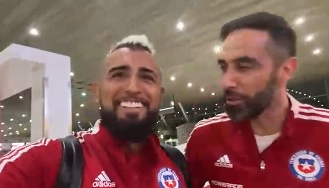 La respuesta de Claudio Bravo a Arturo Vidal sobre cuándo volverá a Colo Colo