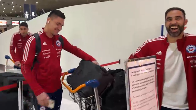 Bravo lanzó bromas a Vidal y Campos en Twitch: Mi compadre en la U no lleva los bolsos