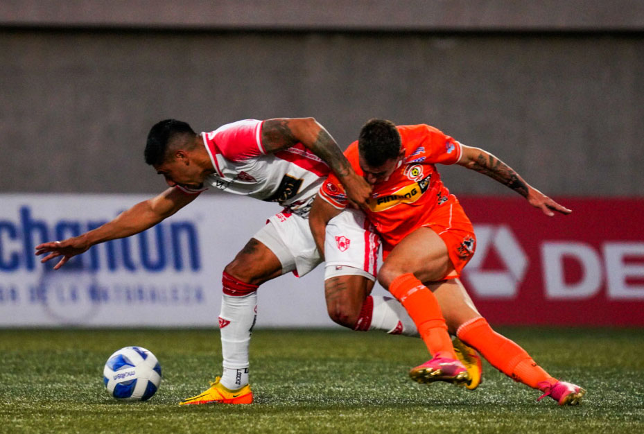 Cobreloa frustró a Copiapó con una igualdad que obliga a definir el ascenso en Calama