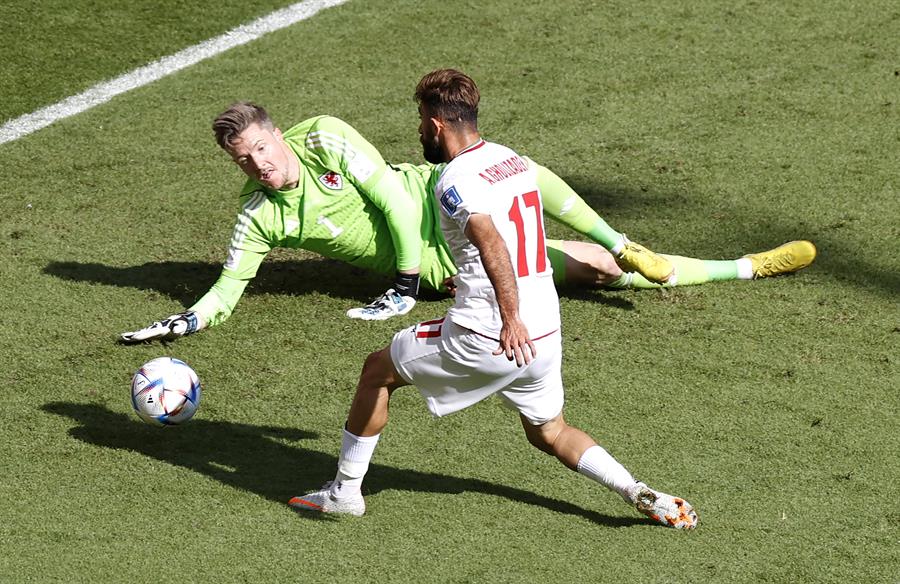 El VAR ahogó el primer festejo de gol de Irán ante Gales en Qatar 2022