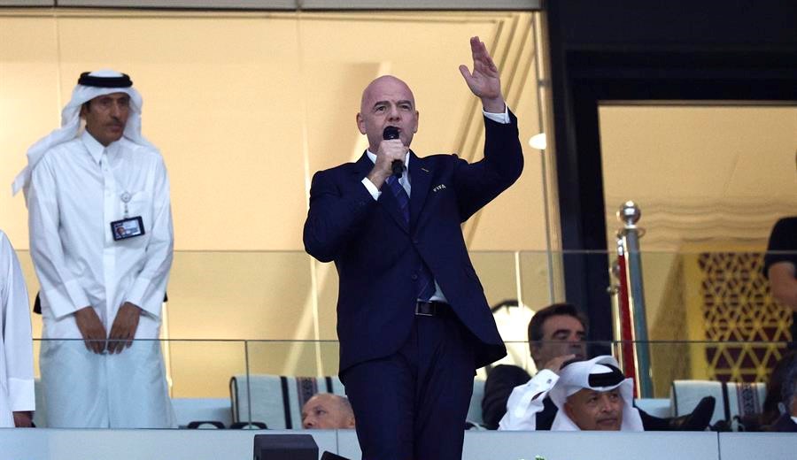 Gianni Infantino propuso un “Día de Maradona” en cada Mundial, a dos años de su muerte
