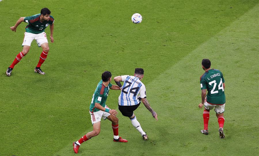 Enzo Fernández marcó un golazo para la tranquilidad de Argentina sobre México en Qatar