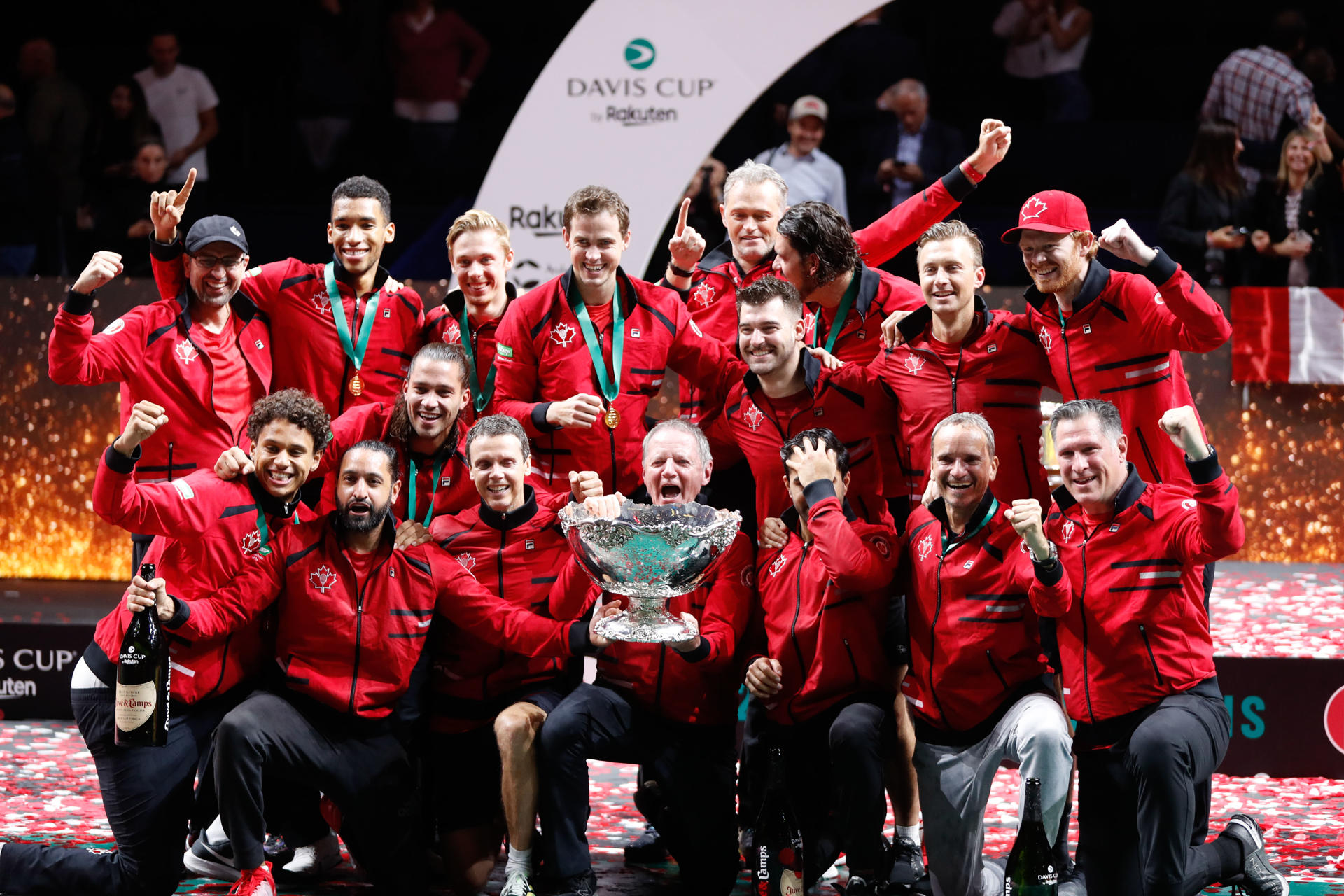Canadá ganó su primera Copa Davis tras vencer a Australia en la final en Málaga