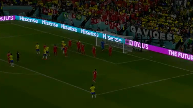 El Estadio 974 vivió un breve apagón durante el partido entre Brasil y Suiza