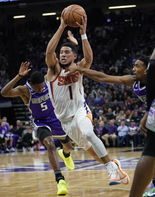 Phoenix Suns venció a Sacramento y se mantiene como líder del Oeste