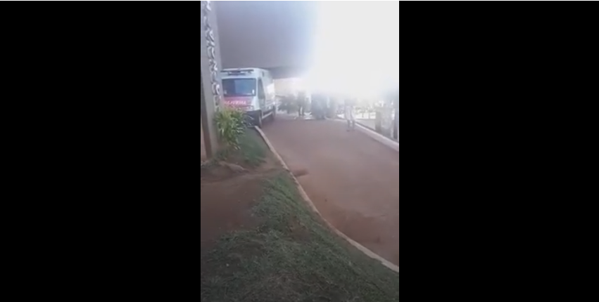 ¡Terrible! Niño de 4 años murió asfixiado en una camioneta mientras su papá veía el Mundial