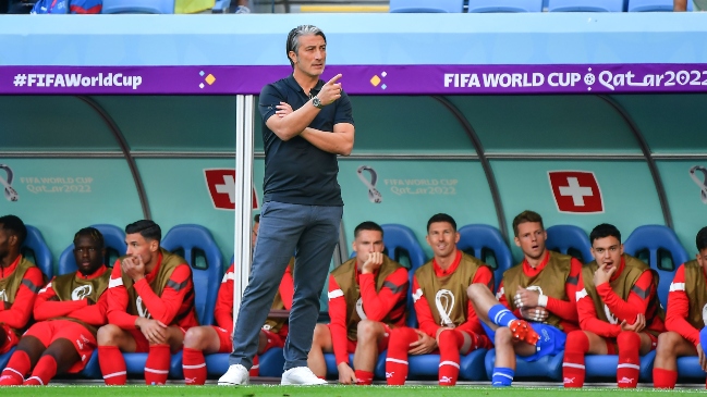 Suiza ratificó a Murat Yakin como técnico de la selección