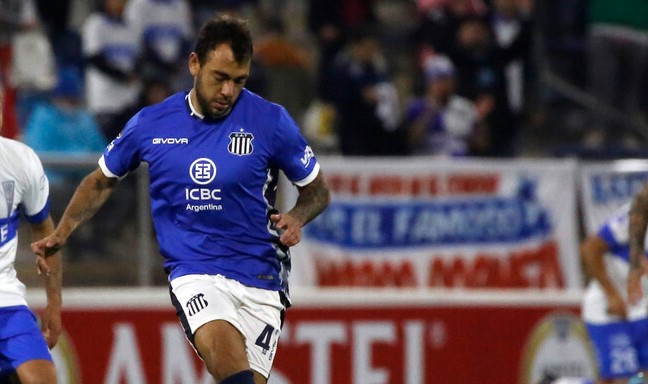 Colo Colo acelera gestiones para fichar a Matías Catalán ante posible salida de Oscar Opazo