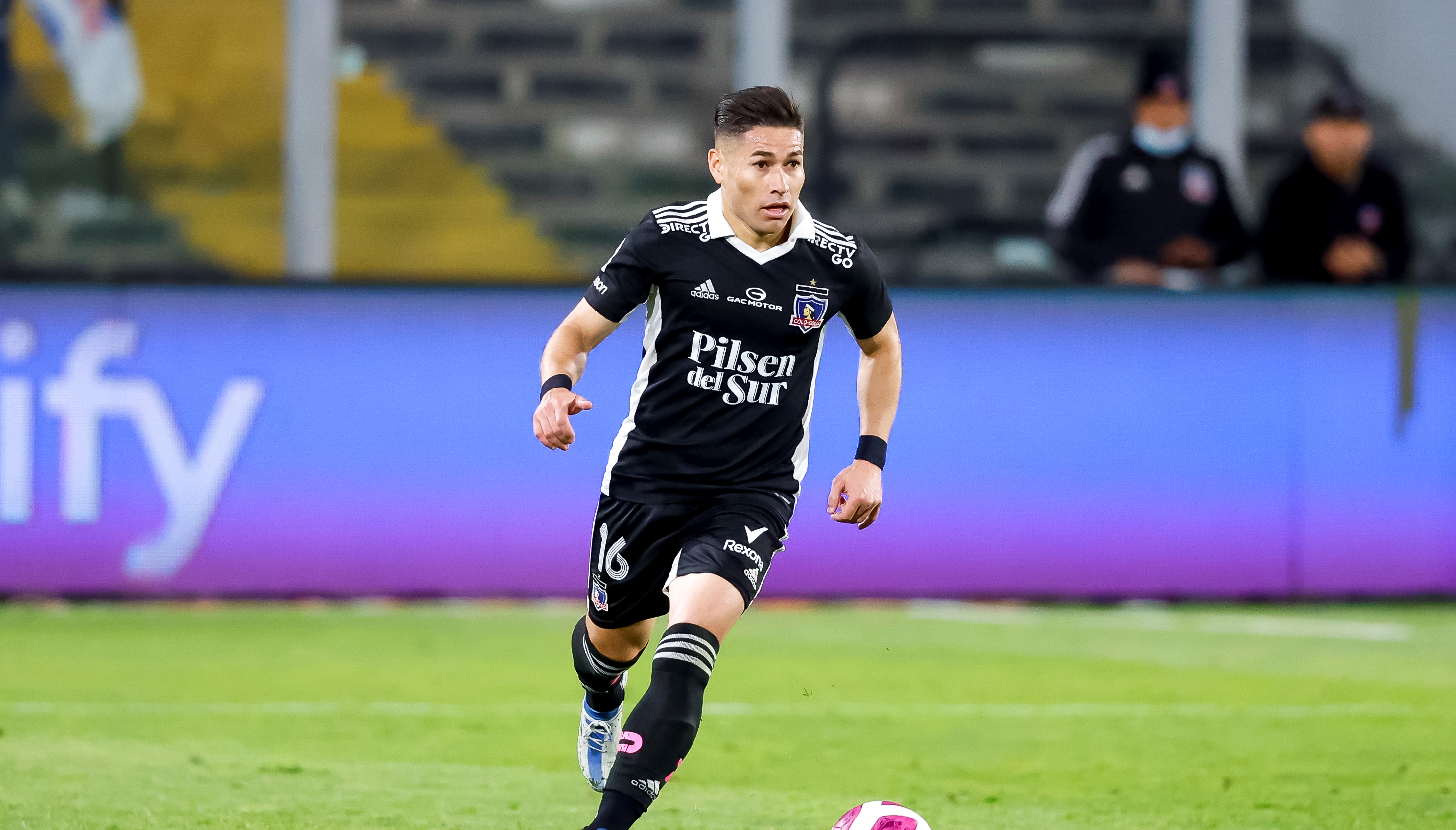 Desde Argentina aseguraron que el fichaje de Oscar Opazo está cerrado en Racing Club