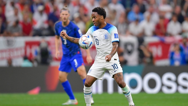 Raheem Sterling retornará a Qatar para reintegrarse a la selección